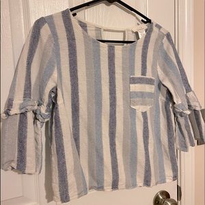 Quarter sleeve blue, white, gray blouse/shirt